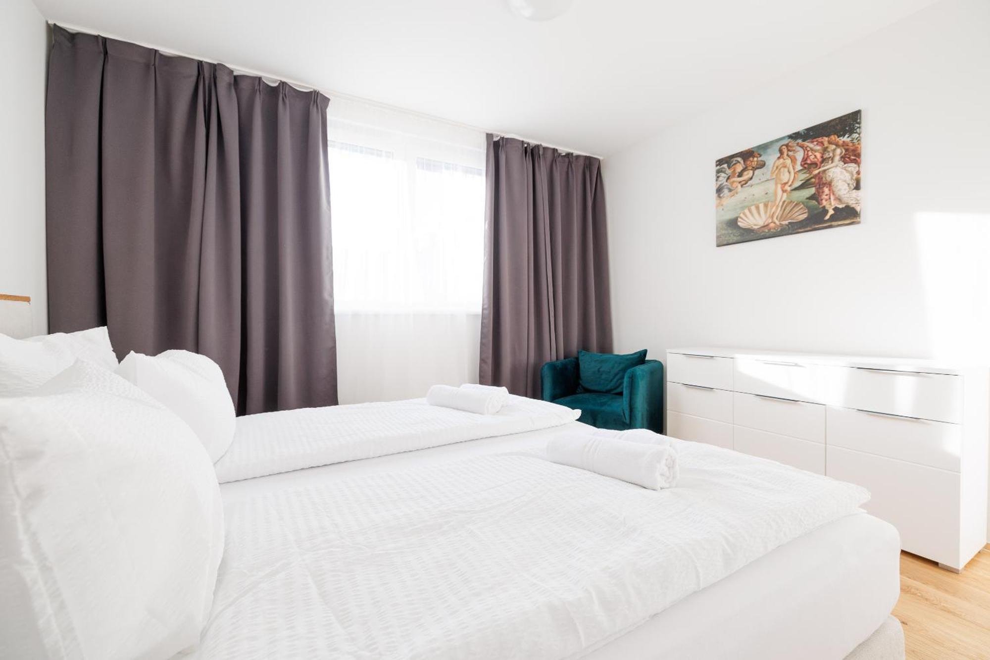 Symphony Apartments 42 - Modern Loft With Terrace And Grill In Central Location فيينا المظهر الخارجي الصورة
